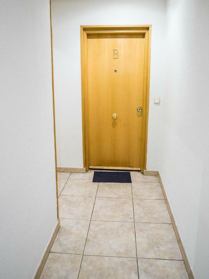 Piso Moderno Centro Madrid Apartment ภายนอก รูปภาพ